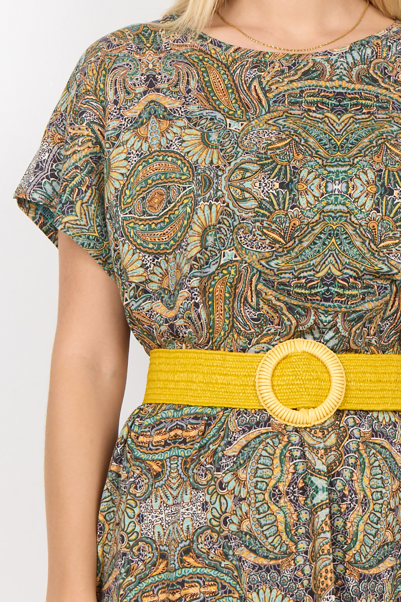 SC-ELVISA 1 (3400 Golden Yellow)