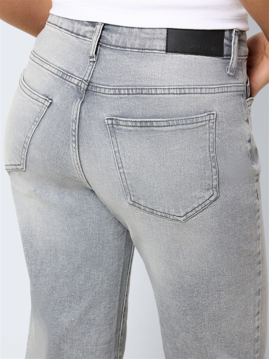 NMYOLANDA NM WIDE JEANS NOOS (Light Grey Denim)