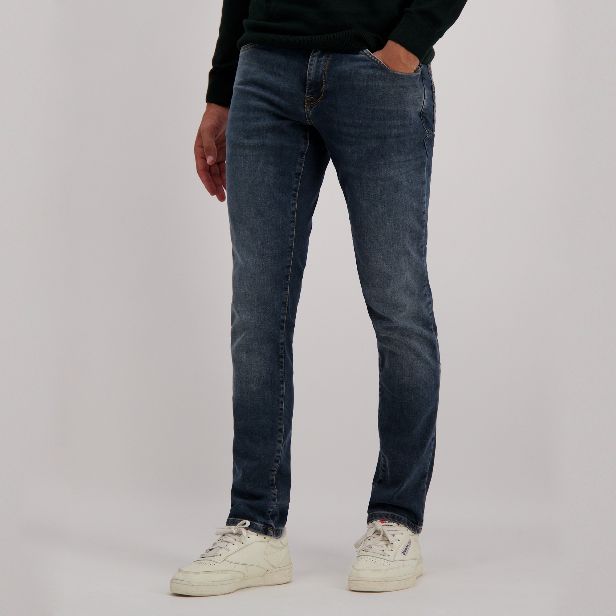 BATES Denim Smokey Blue (36 Denver Wash)
