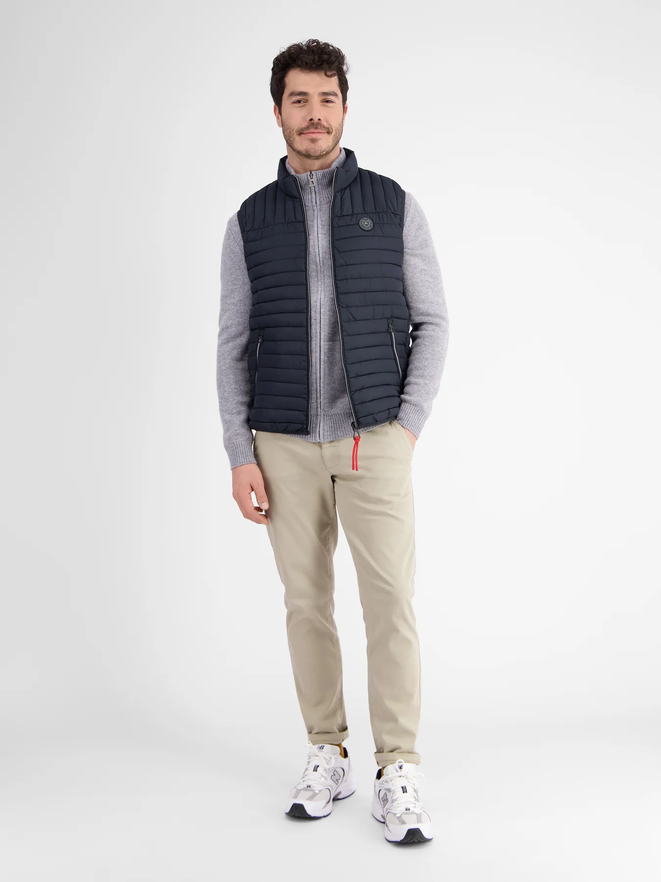 2007341 LICHTGEWICHT VEST (485 CLASSIC NAVY)