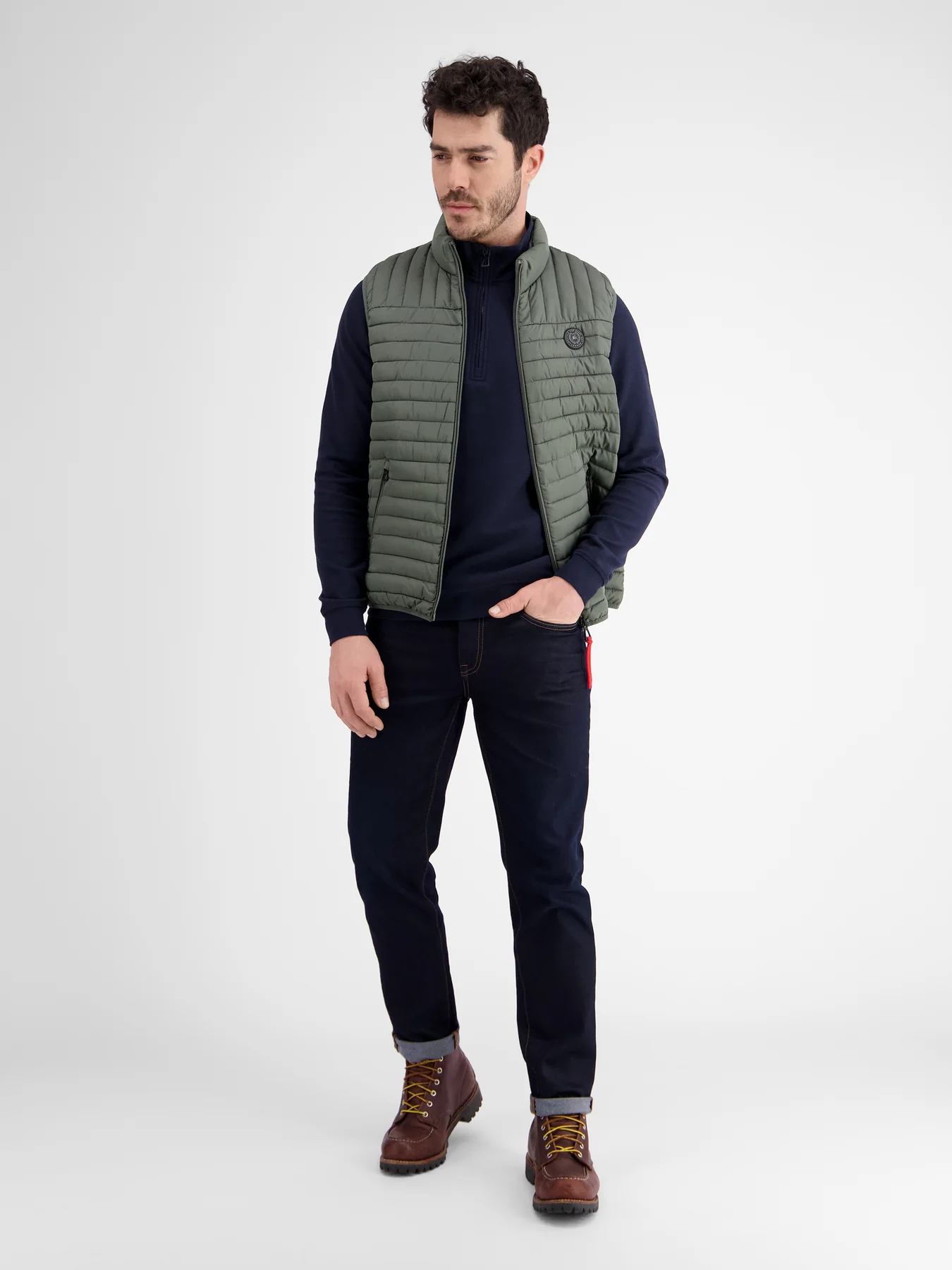 2007341 LICHTGEWICHT VEST (618 MINERAL GREEN MELANGE)