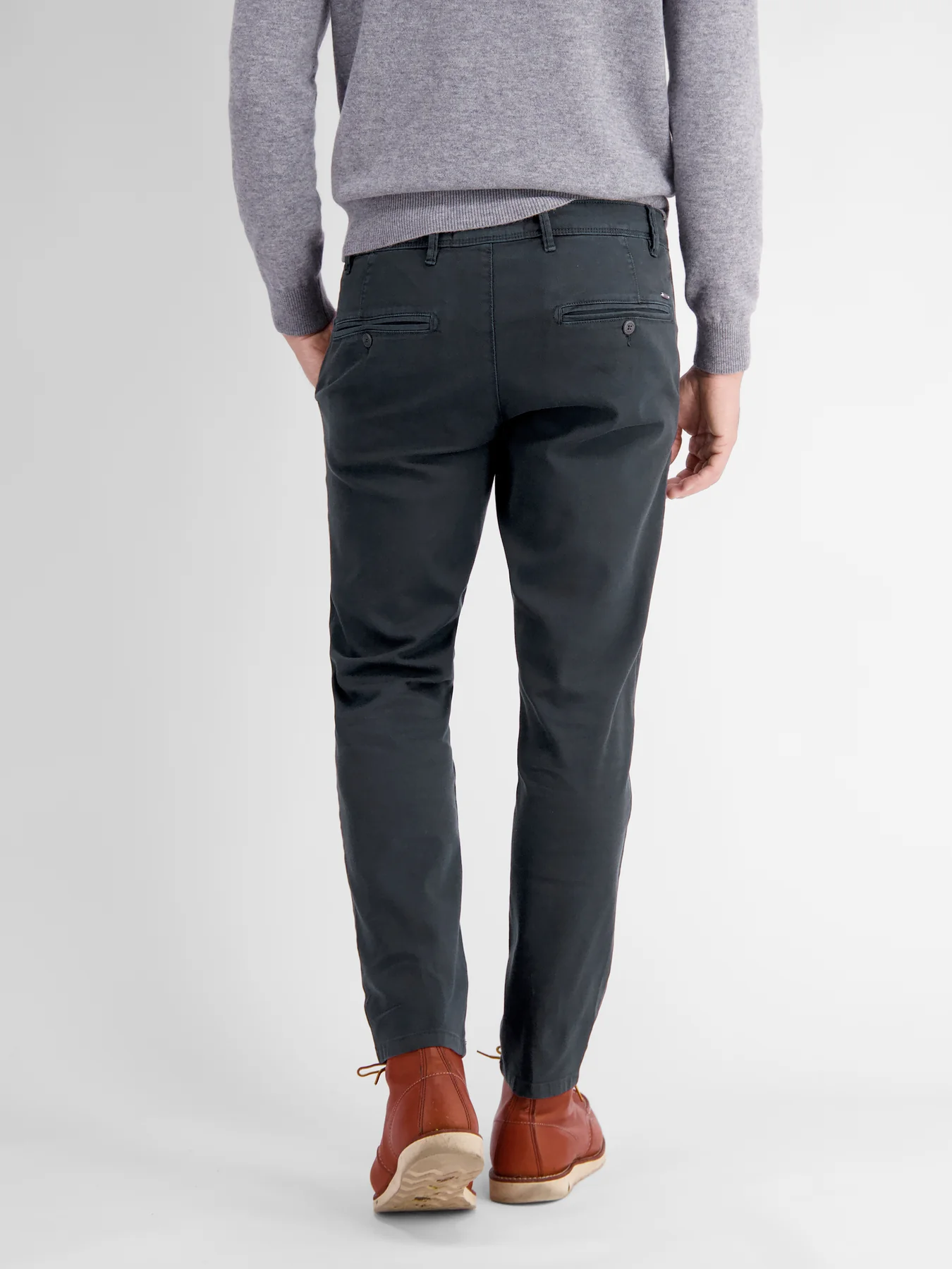 2009166 CHINO MICROSTRUCTUUR SLIM FIT (480 NAVY)
