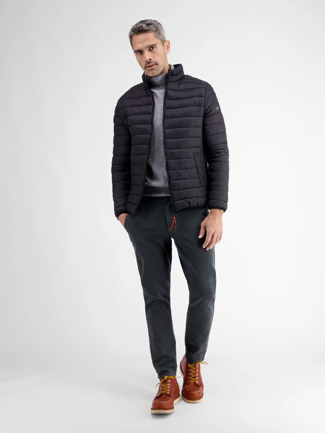 2009166 CHINO MICROSTRUCTUUR SLIM FIT (480 NAVY)