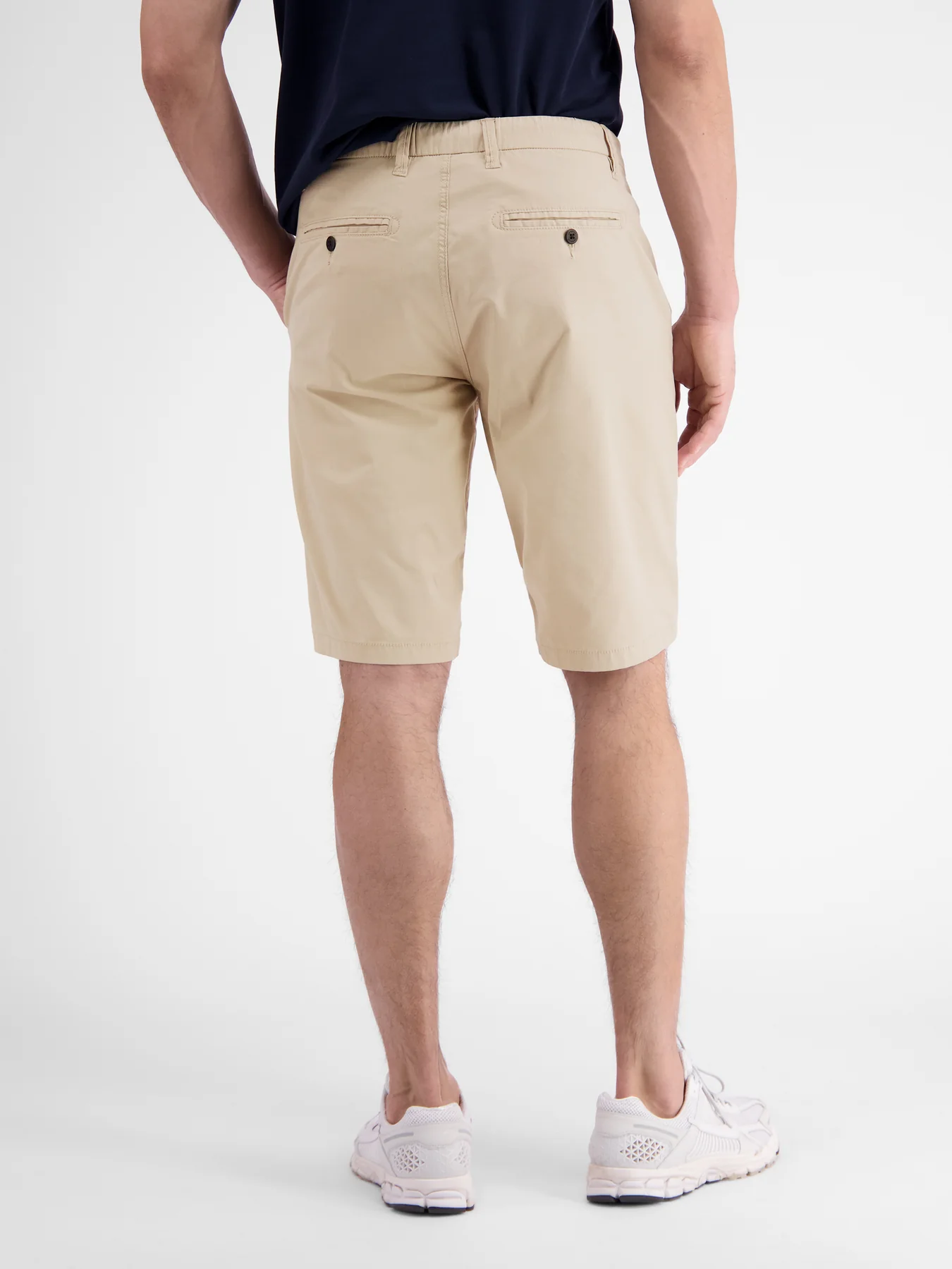 2459230 T12 Hose Kurz (705 Light Dune Beig)