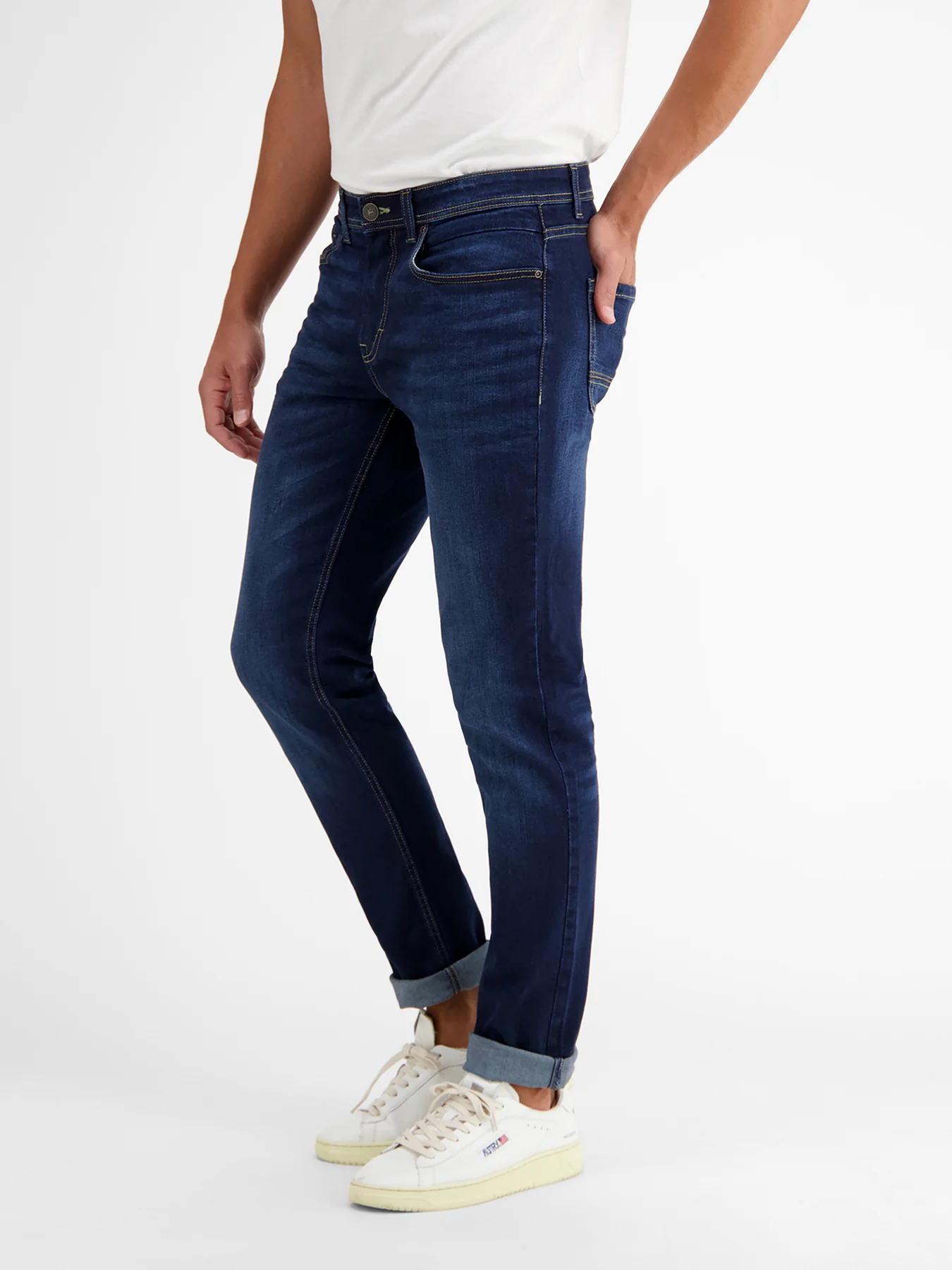 2009329 BAXTER DENIM USED-LOOK RELAXED FIT (495 DARK BLUE)