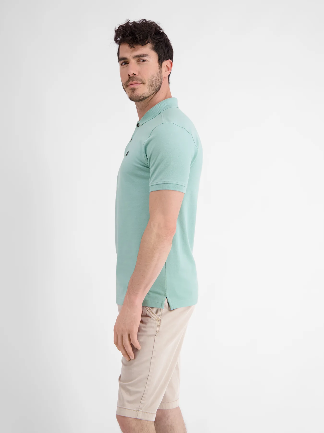 2423200 BASIS POLOSHIRT (622 COASTAL SEA BLUE)