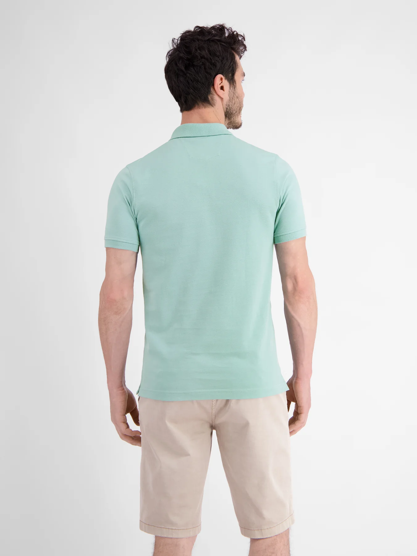 2423200 BASIS POLOSHIRT (622 COASTAL SEA BLUE)