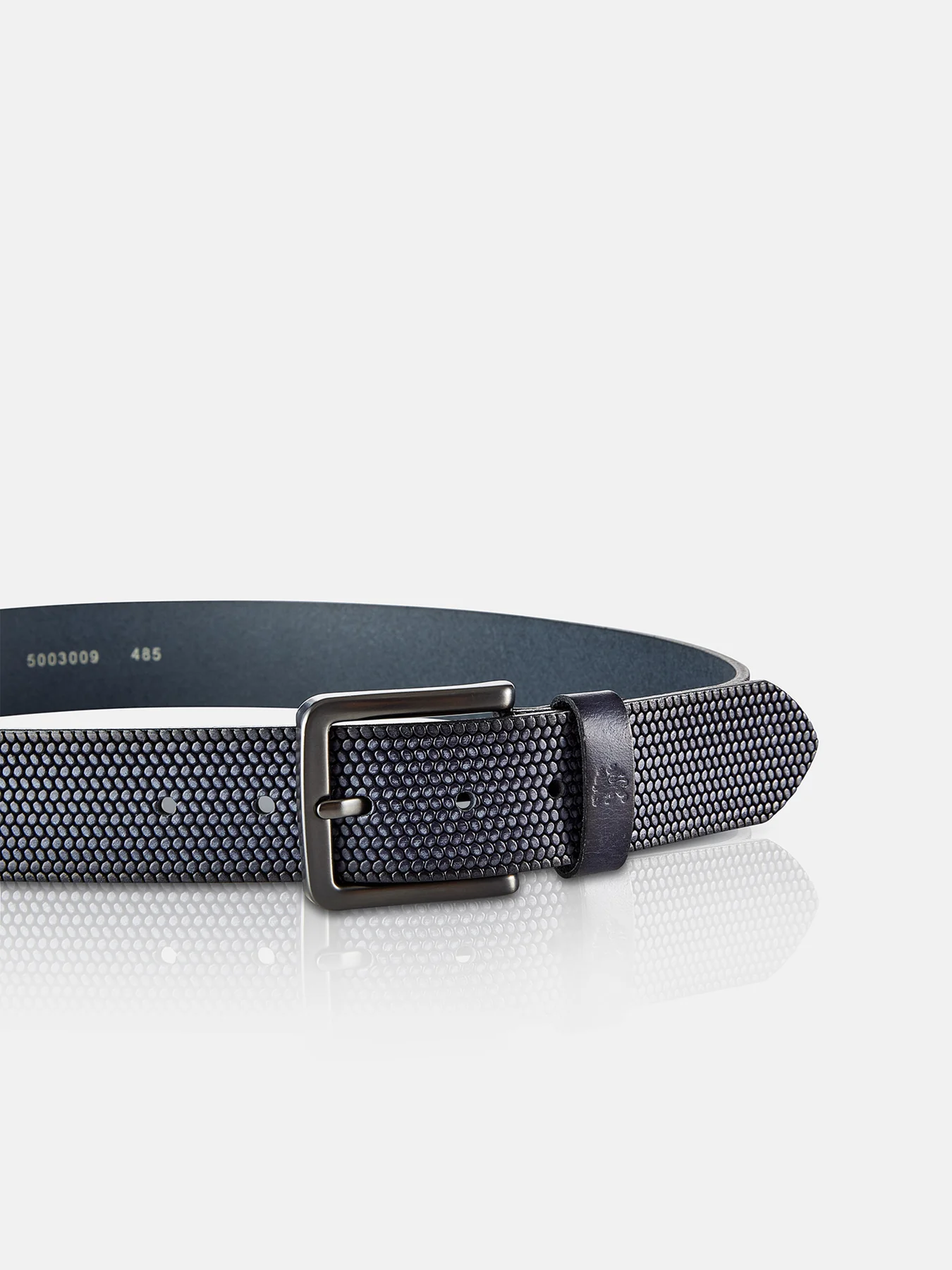 5003009 RIEM *LEWIS* VAN BUFFELLEER MET RELIËF (485 CLASSIC NAVY)