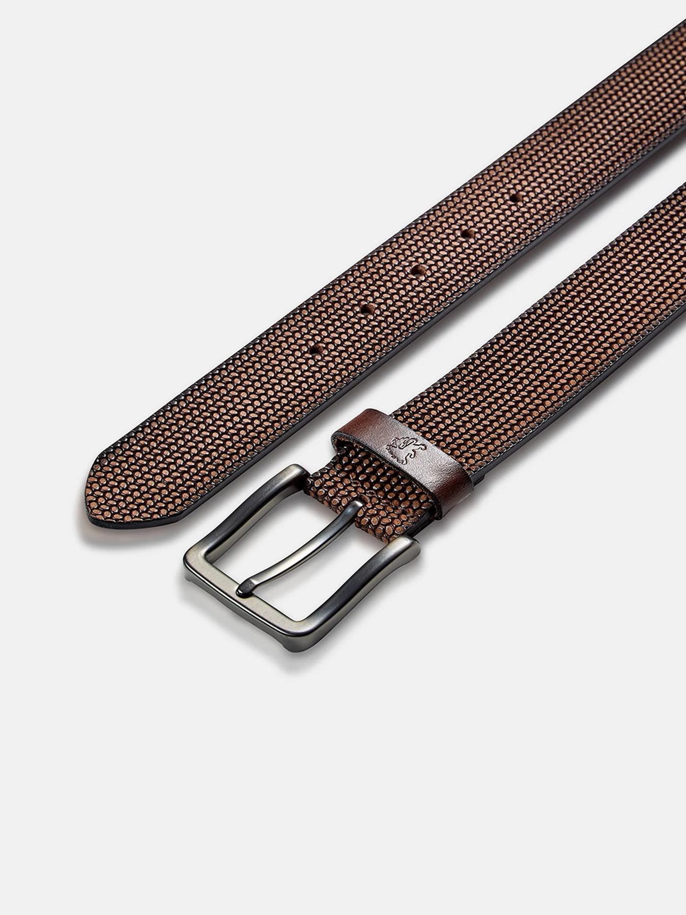 5003009 RIEM *LEWIS* VAN BUFFELLEER MET RELIËF (780 DARK BROWN)