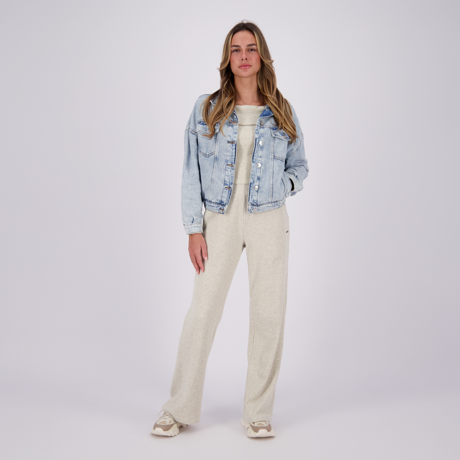 RAIZZED VERONICA Denim Jacket - Light Blue Stone