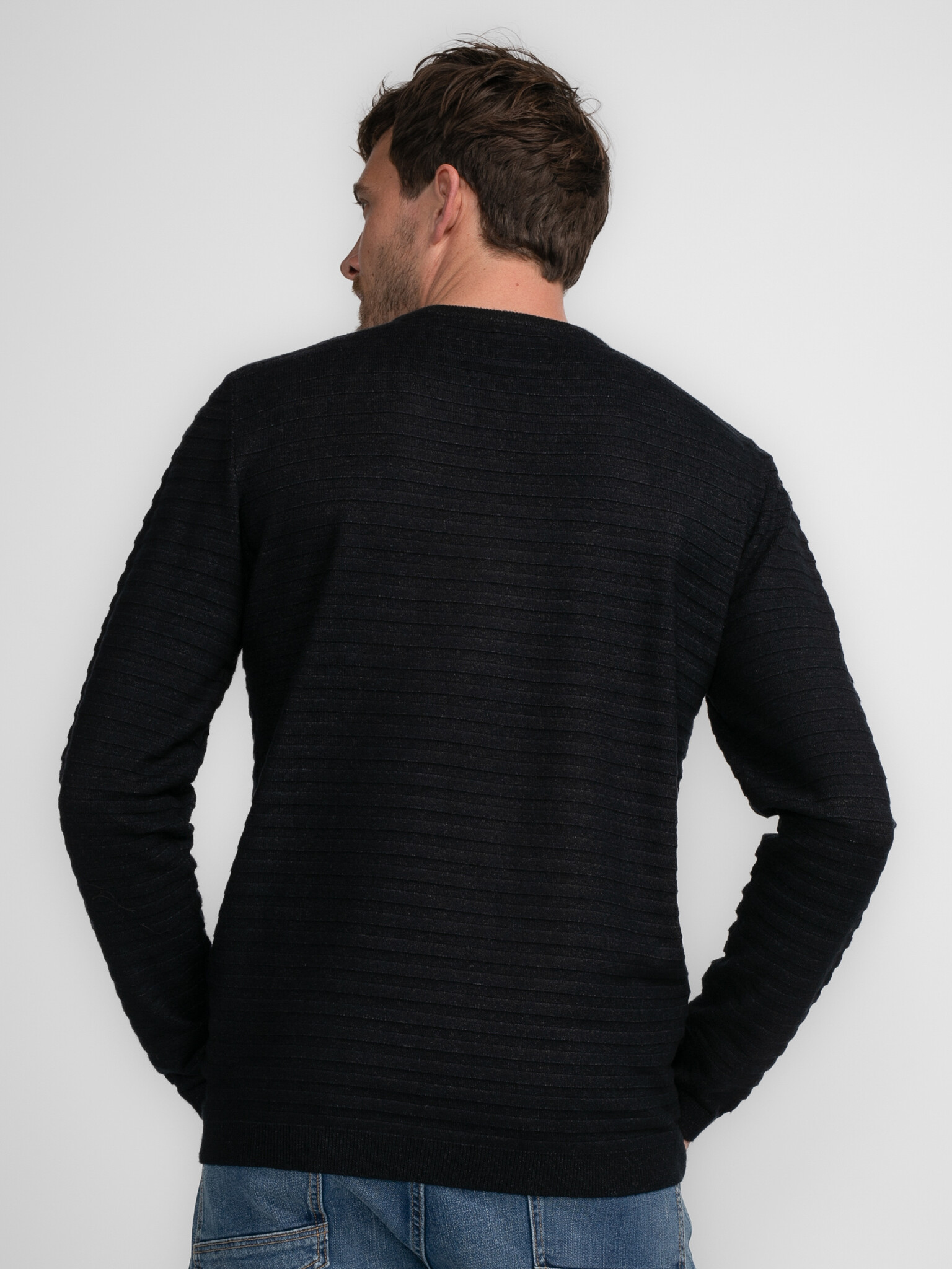 M-3040-KWR269 Men Knitwear Round Neck Basic (9091 Dark Black)