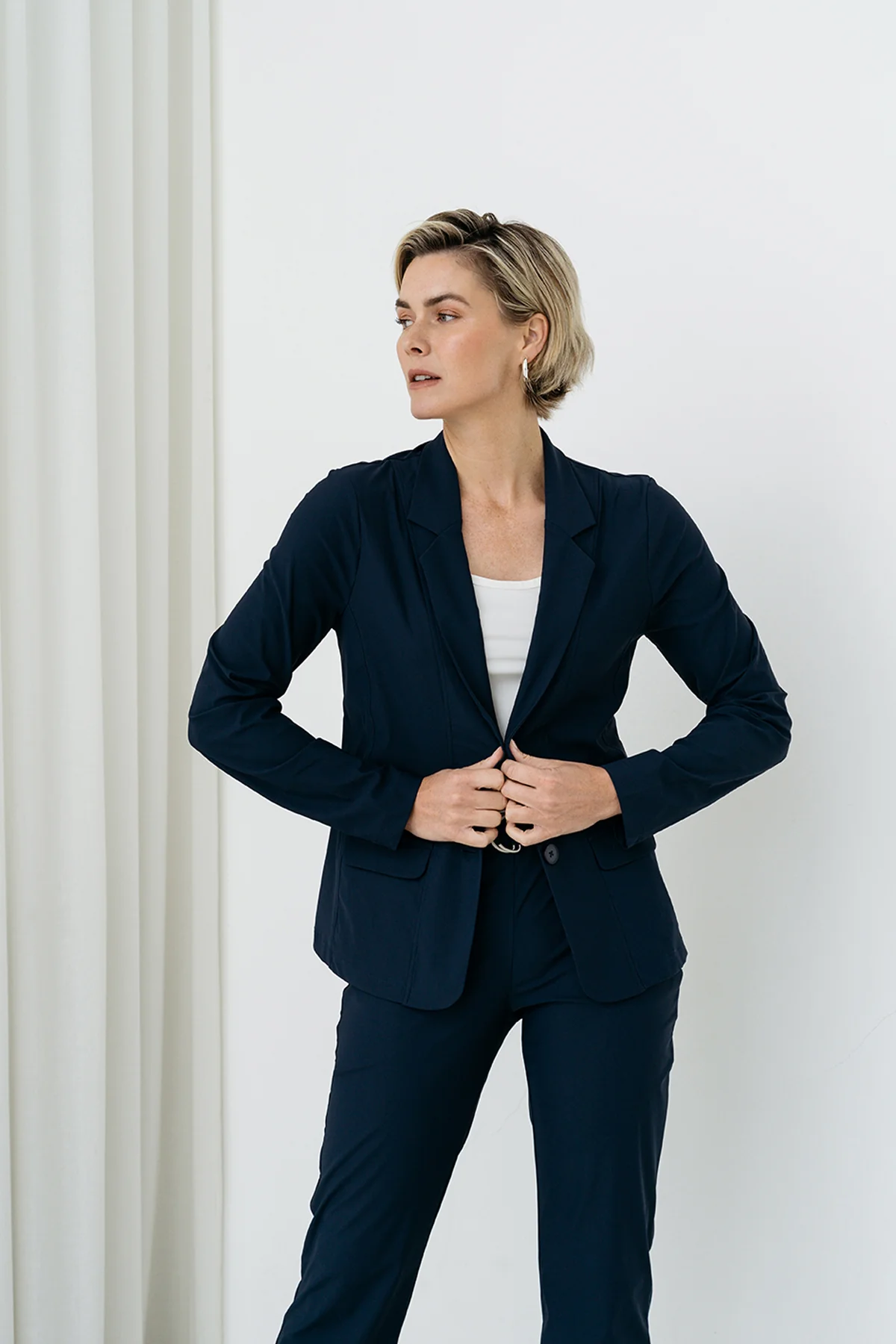 TAYLOR BLAZER NAVY TRAVEL WEAR