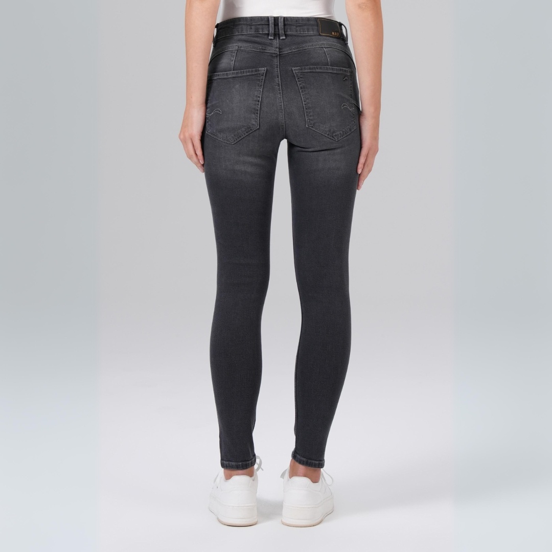ELENA Skinny Fit (Cheek Black)