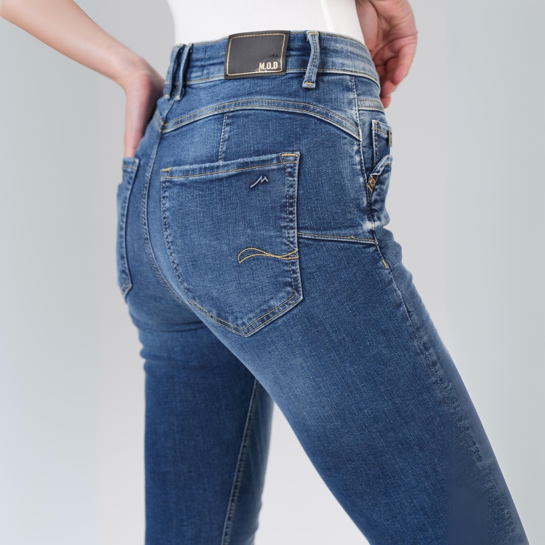 ELENA Skinny Fit (Crayon Blue)