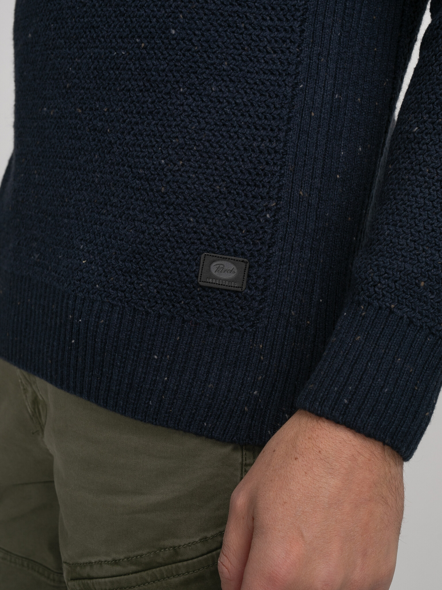 M-3040-KWC226 (5120)