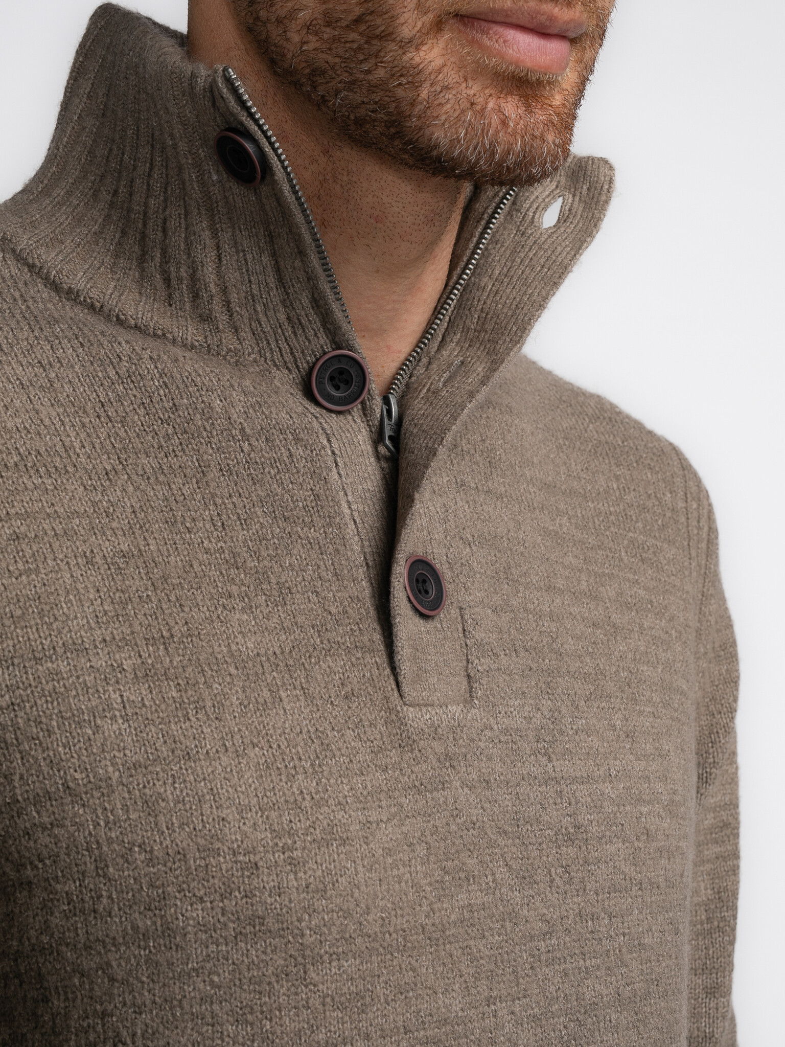 M-3040-KWC217 (7141)