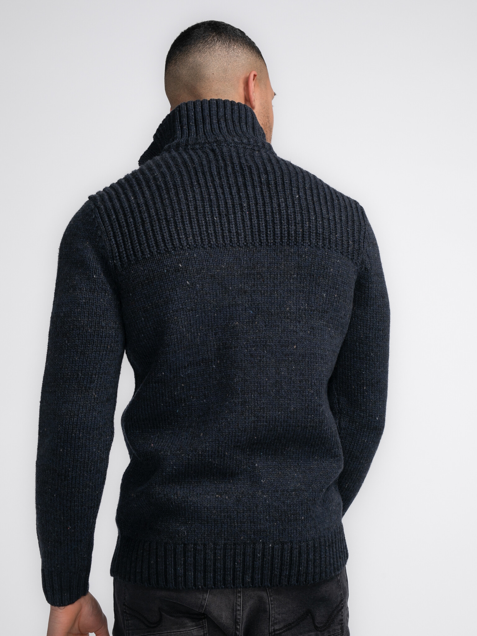 M-3040-KWC211 Men Knitwear Collar (5120 Sky Captain)