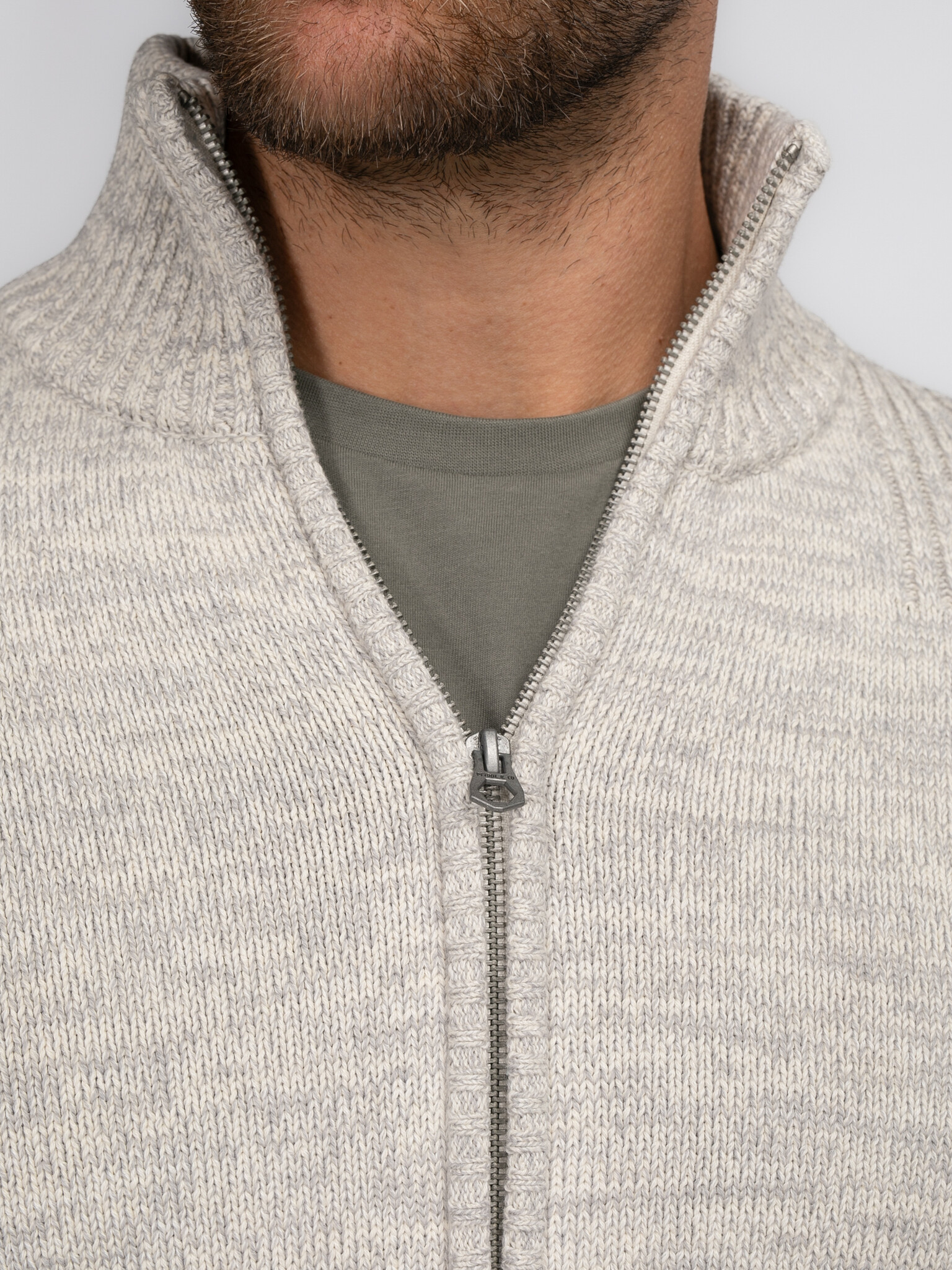 M-3040-KWC216 Men Knitwear Collar Cardiguan (0009 Antique White Melee)