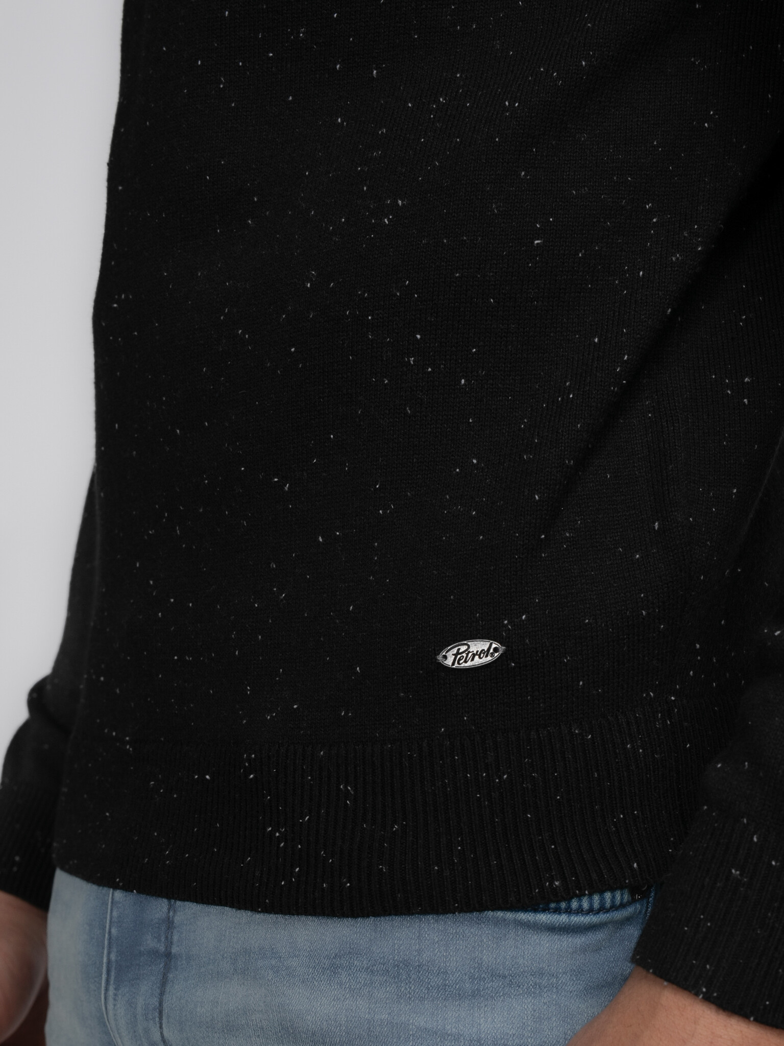 M-3040-KWR203 (9091 Dark Black)