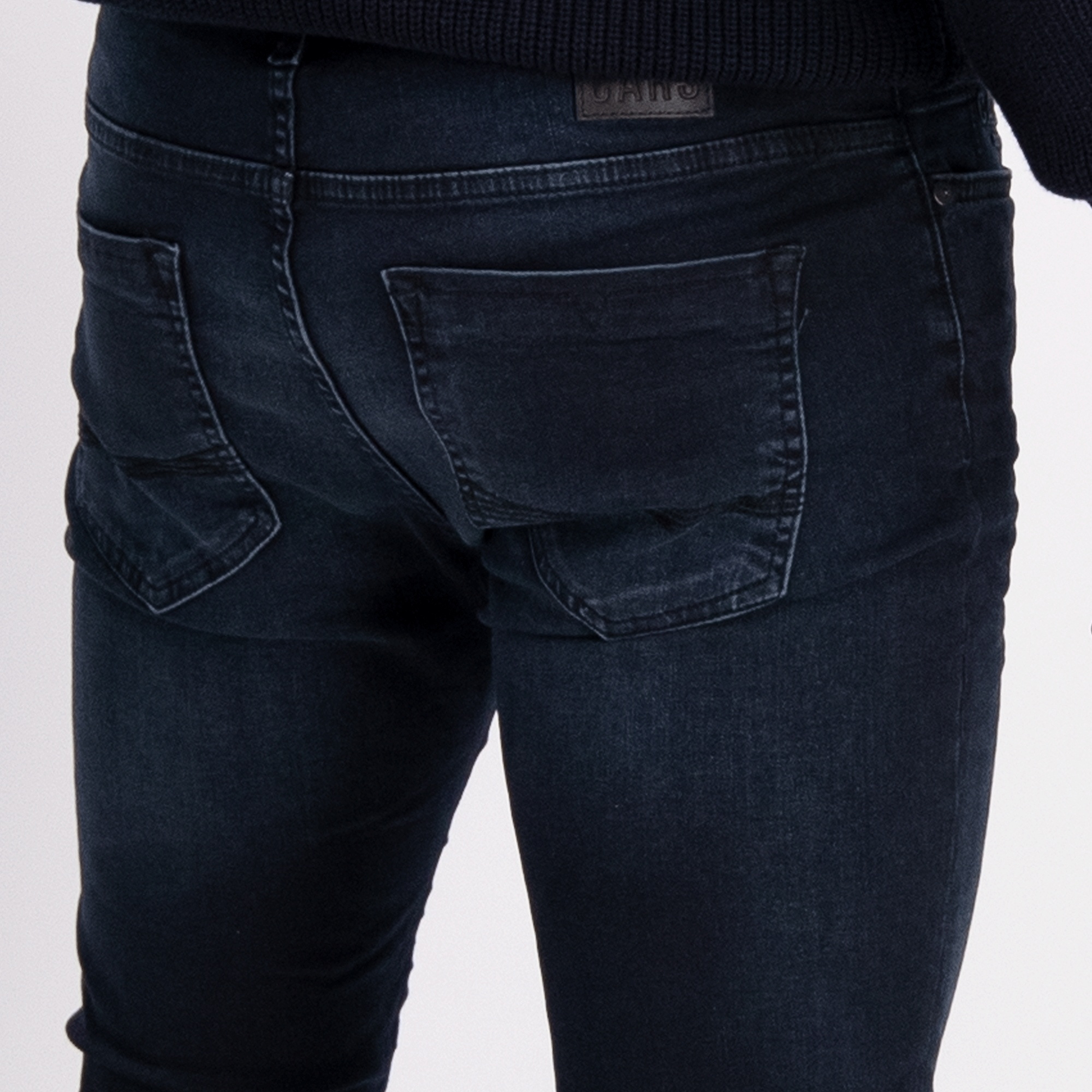 DUST Super Skinny Blue Black