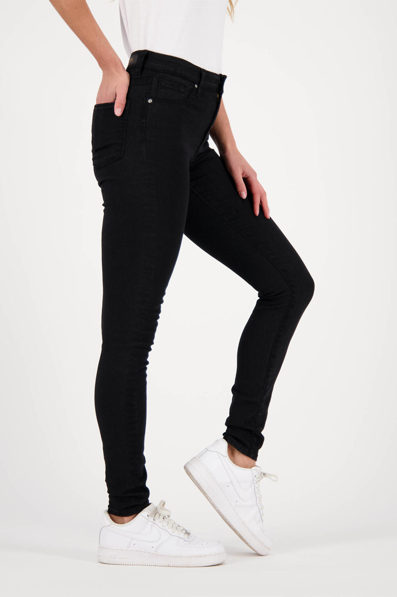 BLOSSOM RD04 (Black) Skinny fit