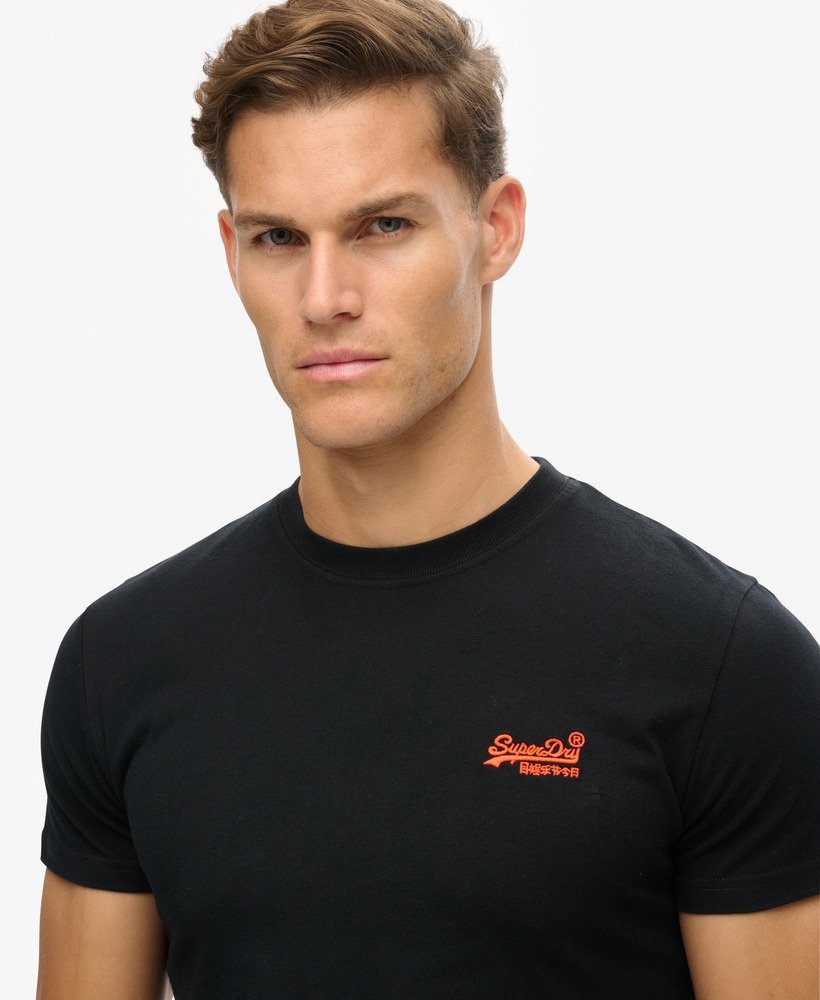 ESSENTIAL LOGO EMB TEE (Black Hazard Orange)
