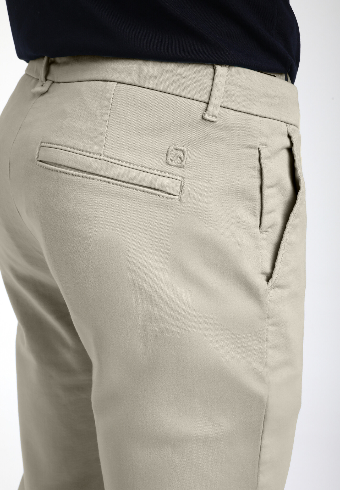 825583 Chino Pant (Sand)