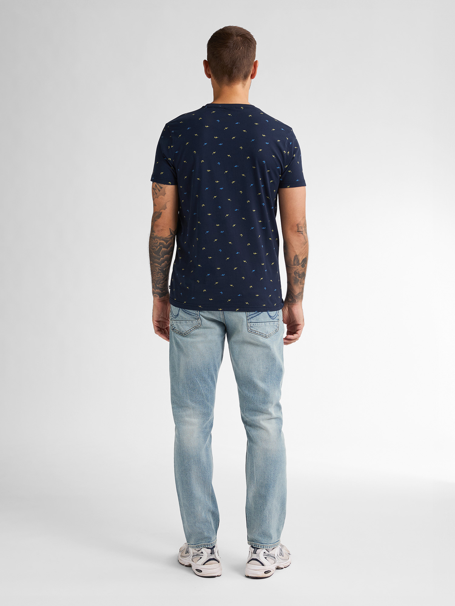 M-1050-TSR687 MEN SHIRT SS AOP (5178 NAVY BLUE)