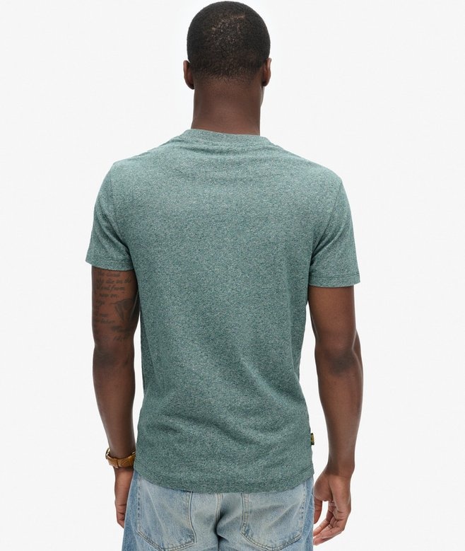 ESSENTIAL LOGO EMB TEE (MID PINE GREEN)