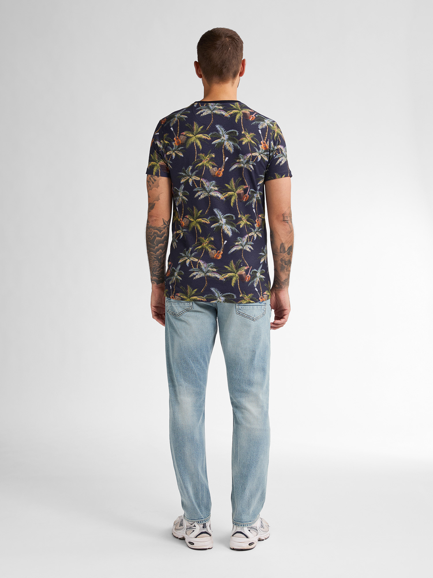 M-1050-TSR672 - Men Tshirt SS (5178 Navy Blue)