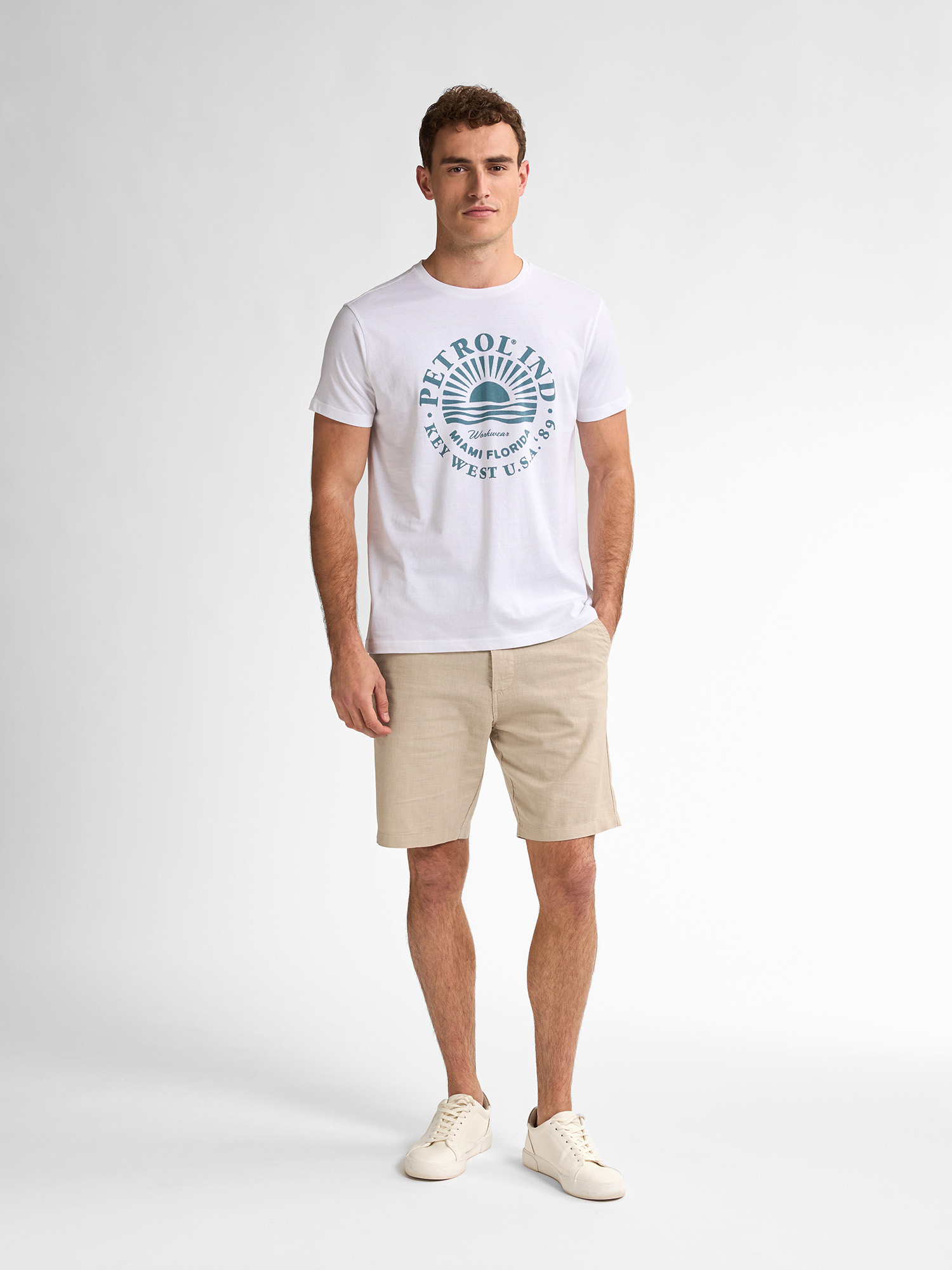 M-1050-SHO538 - Men Shorts Chino (7130 Light Tan)