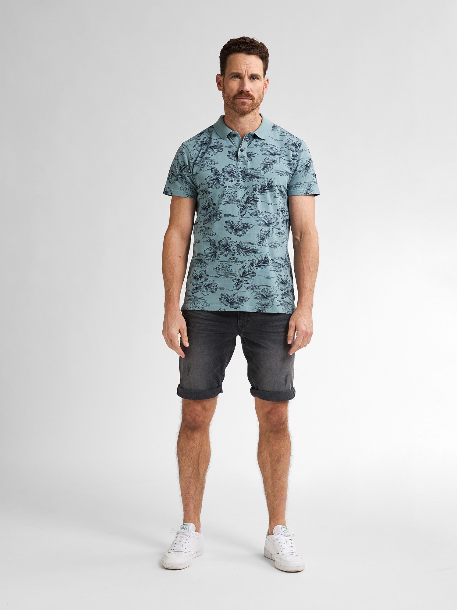 M-1050-SHO003 - Men Shorts Denim Regular fit (9705 Black Stone)