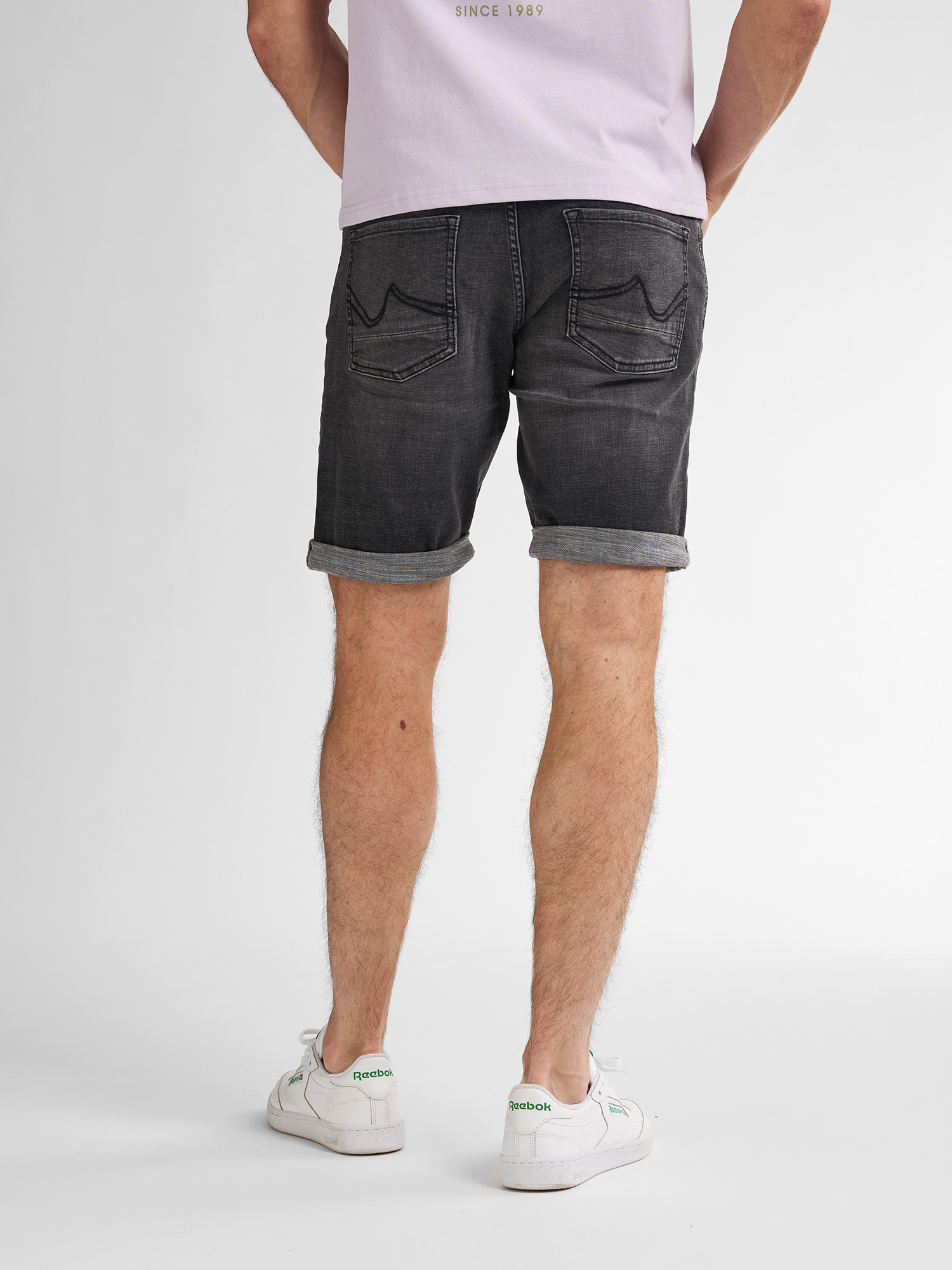 M-1050-SHO002 Men Shorts Denim (9705 Black Stone)