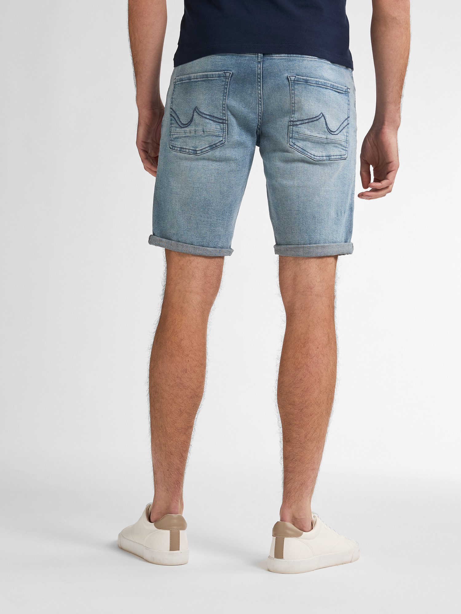 M-1050-SHO002 Men Shorts Denim (5878 Forest Fog)