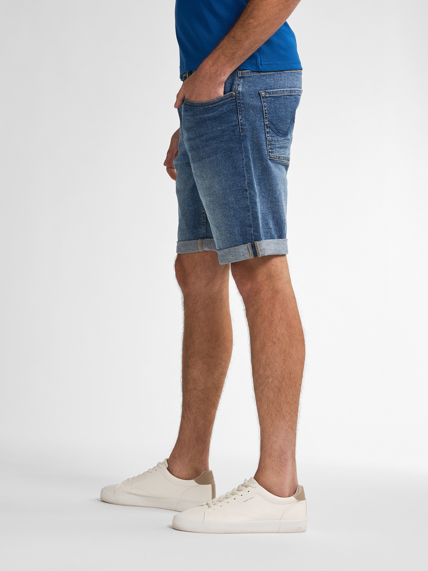 M-1050-SHO002 Men Shorts Denim (5850 Vintage Blue)
