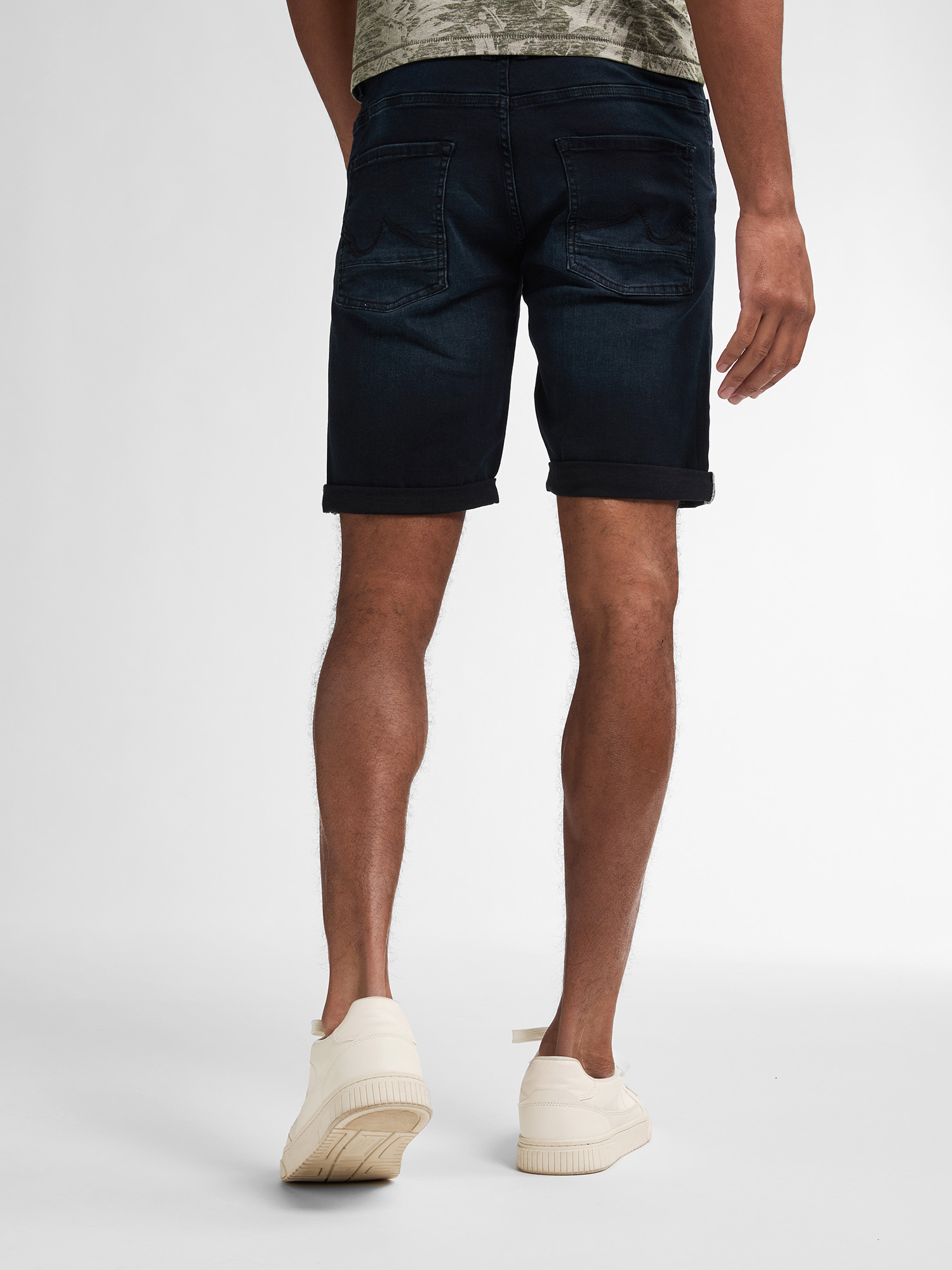 M-1050-SHO002 Men Shorts Denim (5812 Blue Black)