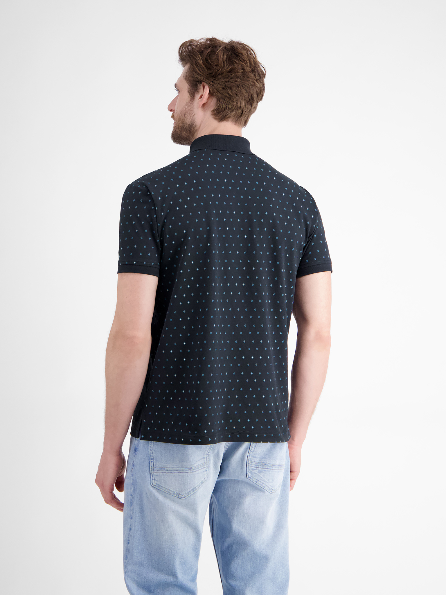 2563270 CLASSIC NAVY 485