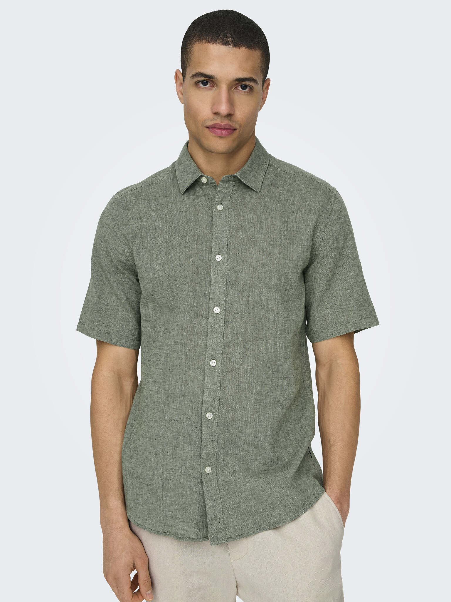 ONSCAIDEN LIFE SS SOLID LINEN SHIRT NOOS SWAMP