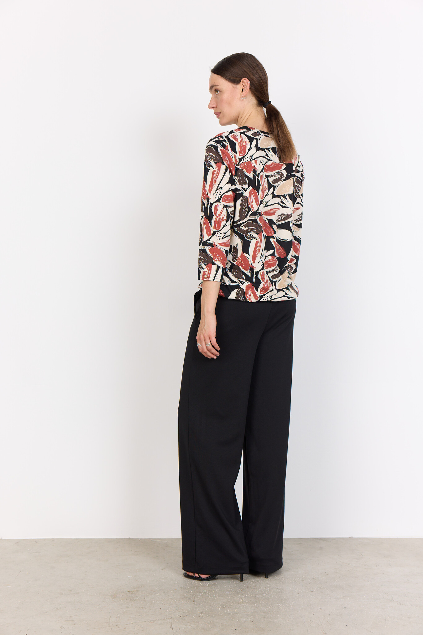 SC-FELICITY AOP 512 (4577C)