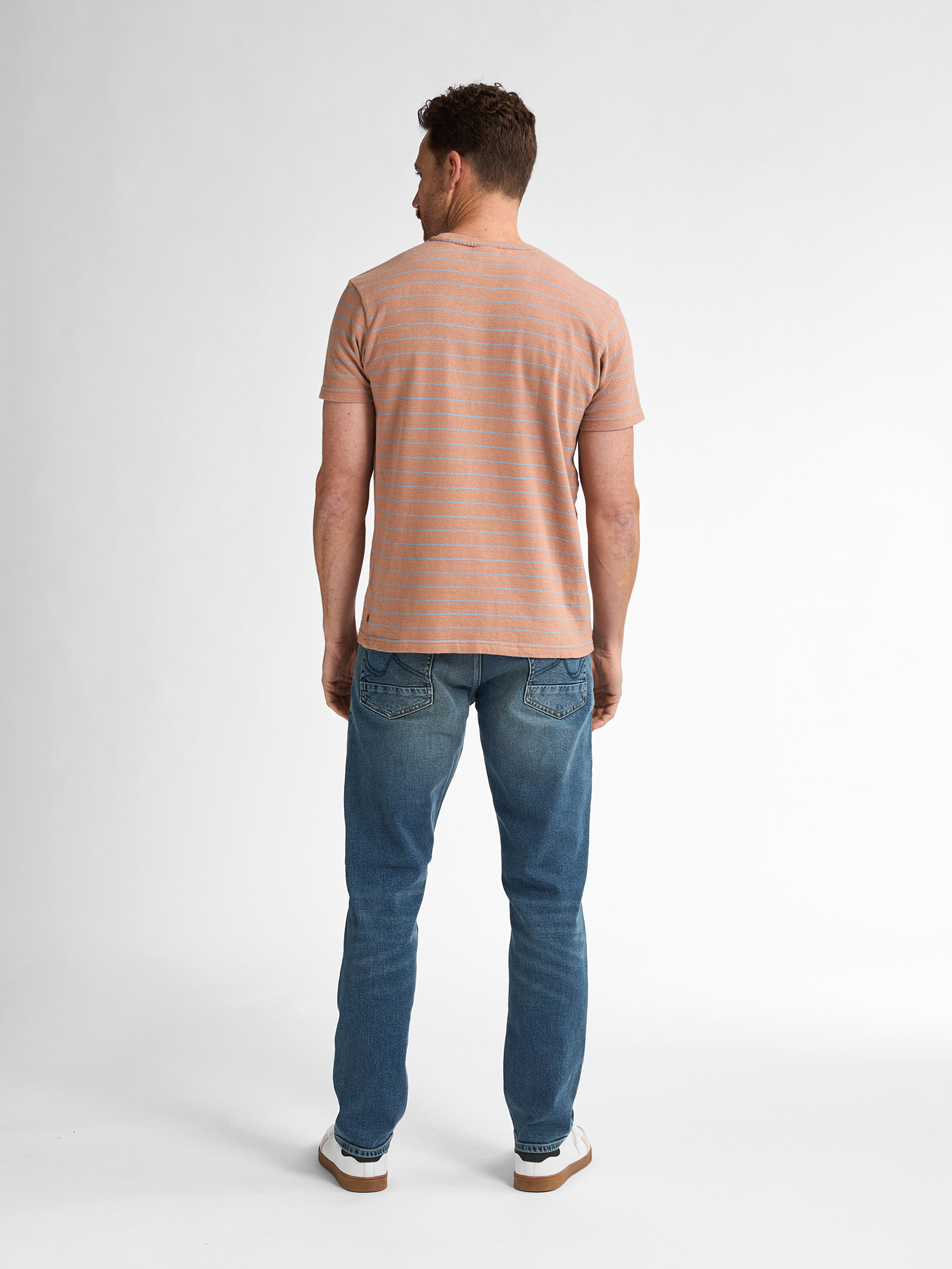 M-1050-TSR626 Men T-shirt (7143 Sandal Wood)