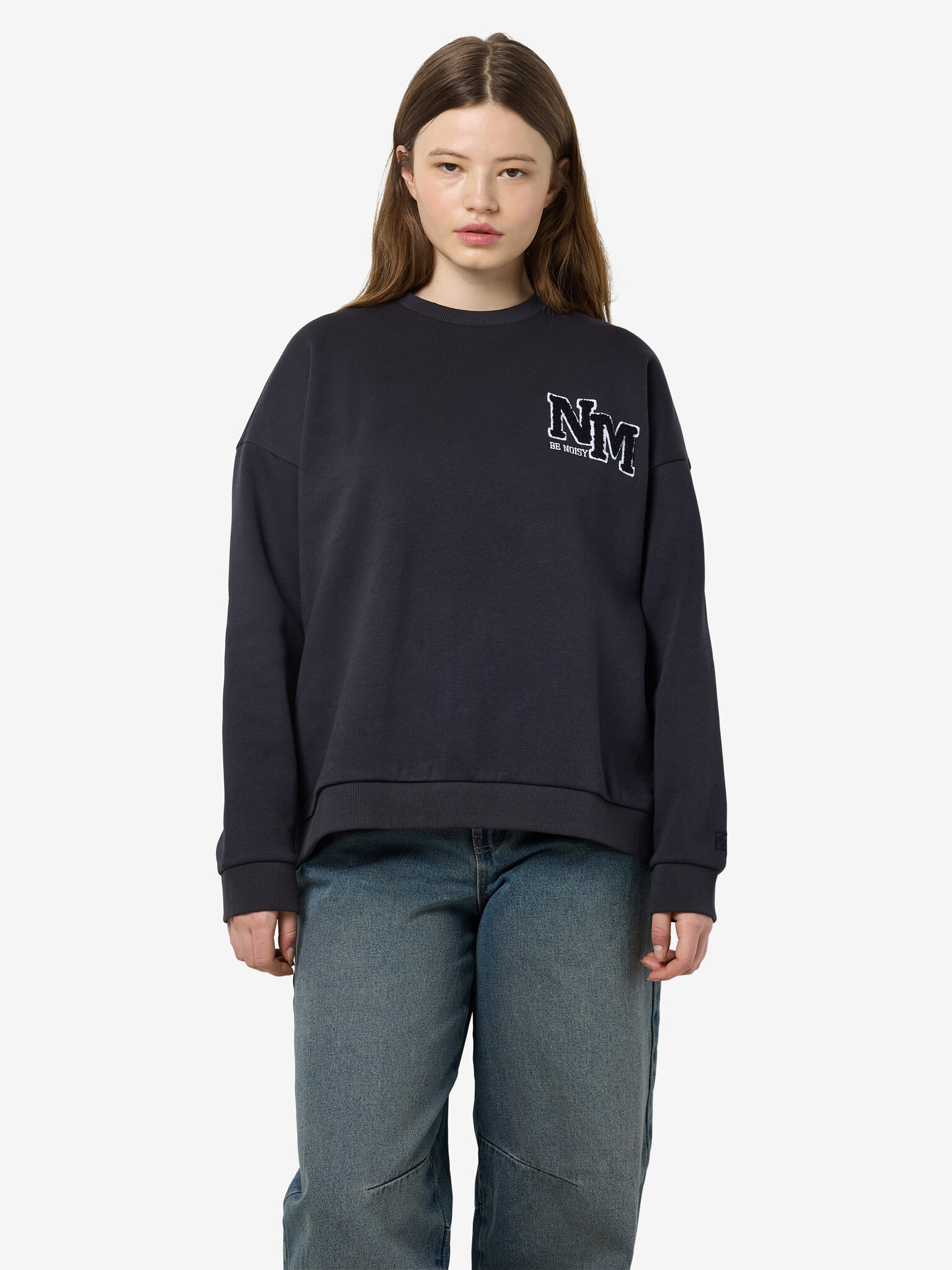 NMBELIEVE O-NECK SWEAT (BLACK)