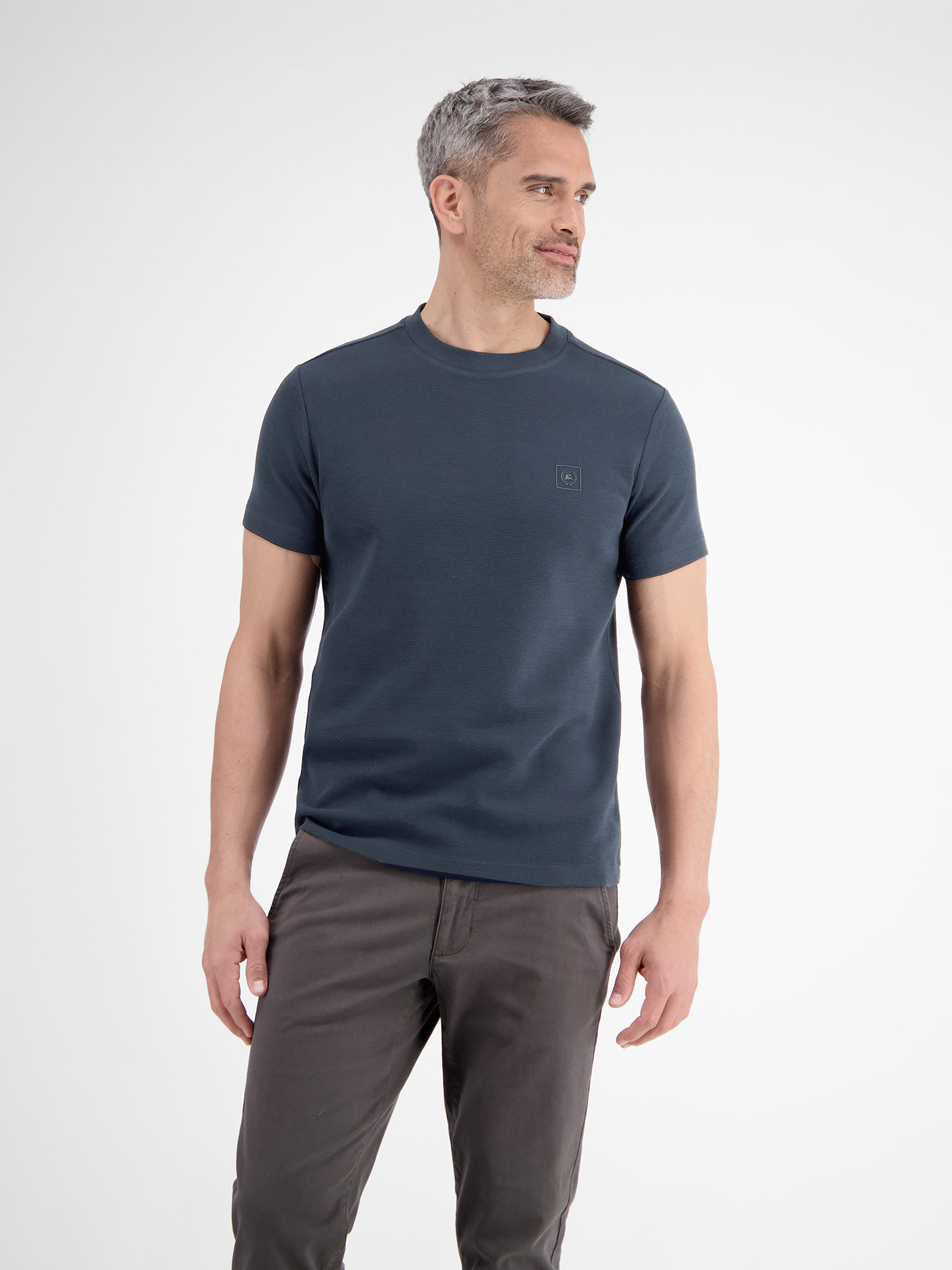 2583030 T-SHIRT 1/2 ARM (485 Classic Navy)