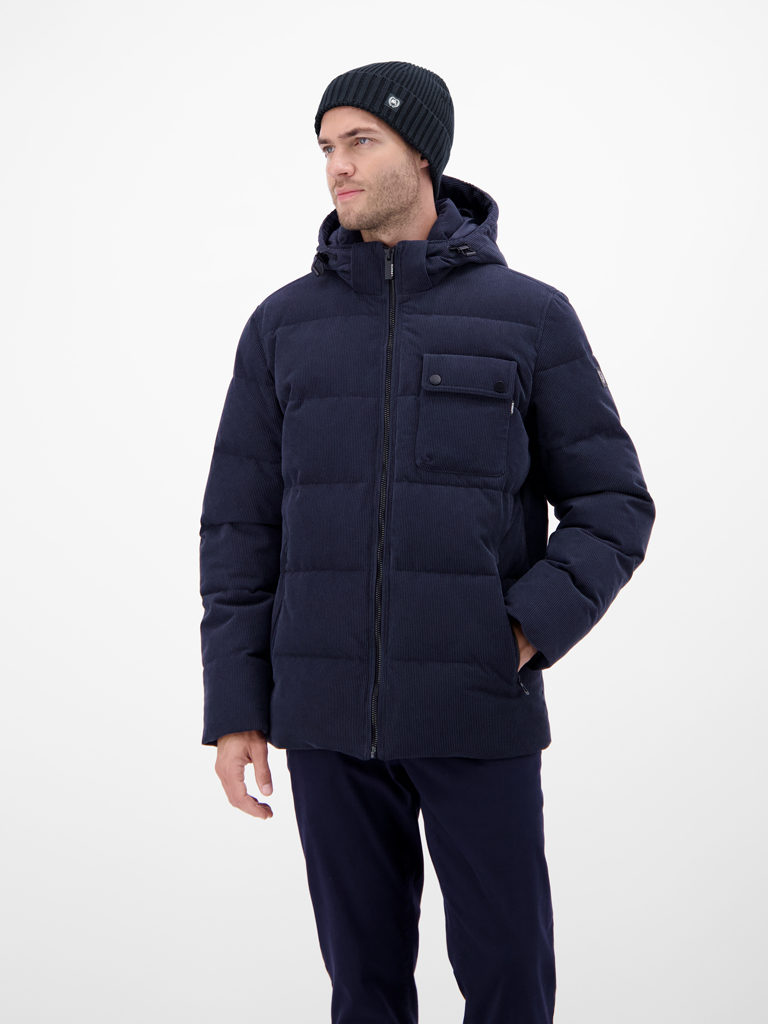 5596161 MUETZE (485)