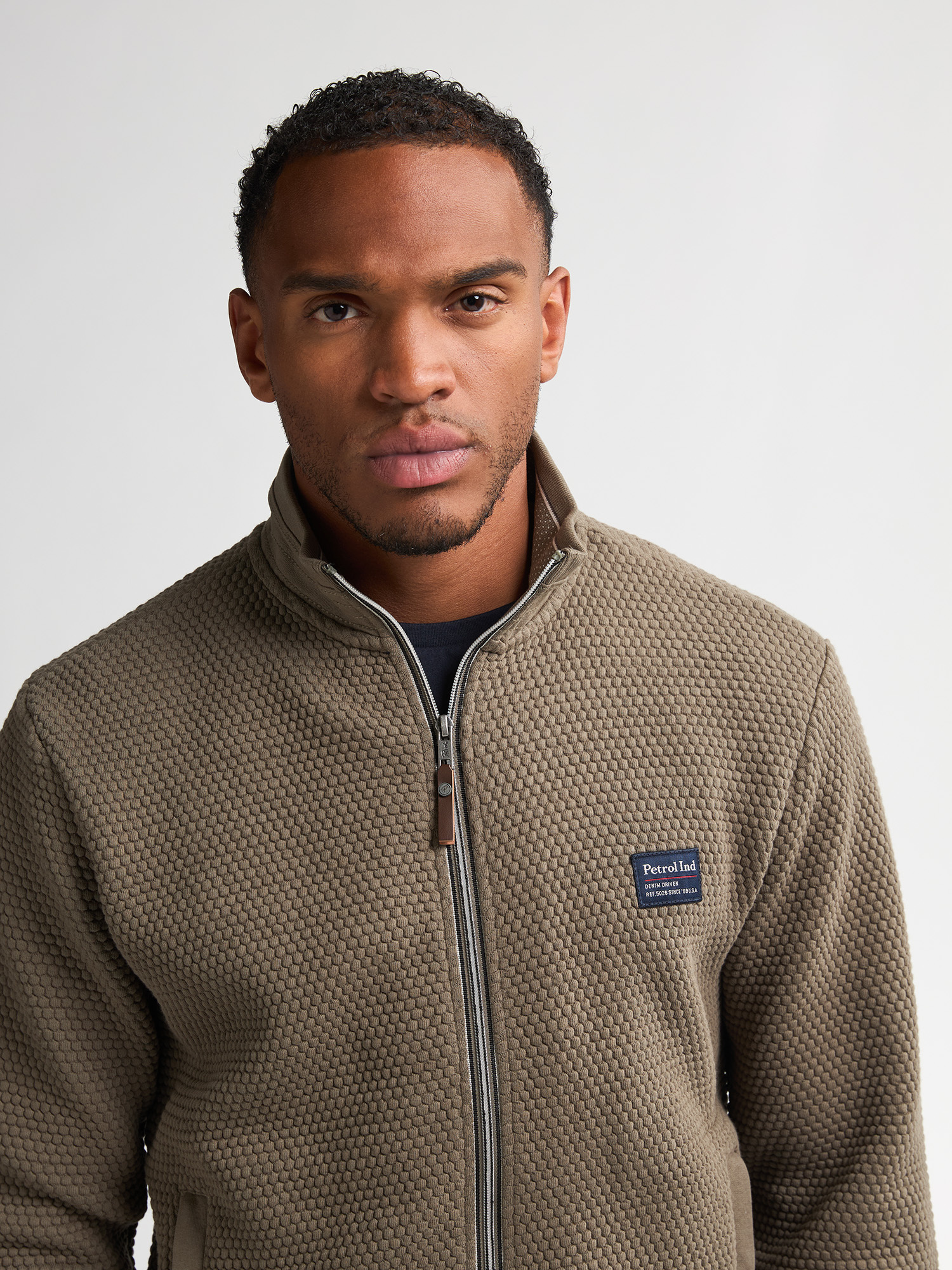 M-3050-SWC343  ( 6174 MOSSY STONE)