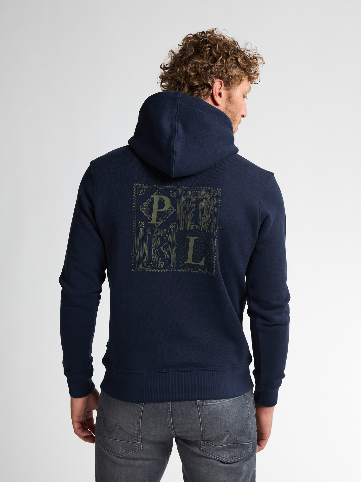 M-3050-SWH377 (5090 DEEP CAPRI )