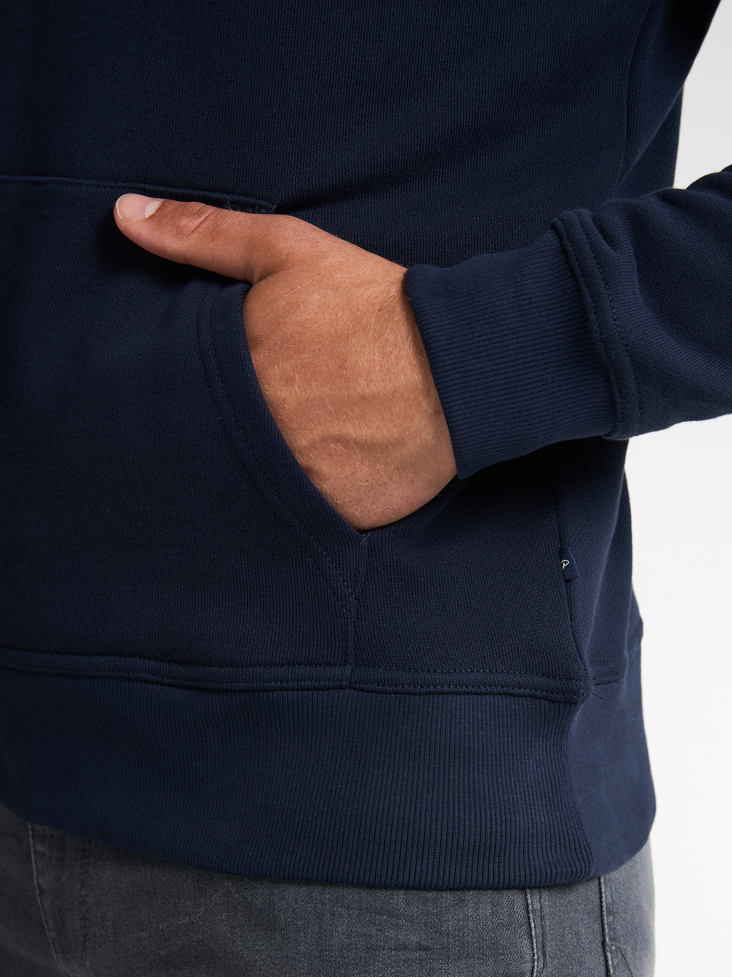 M-3050-SWH377 (5090 DEEP CAPRI )