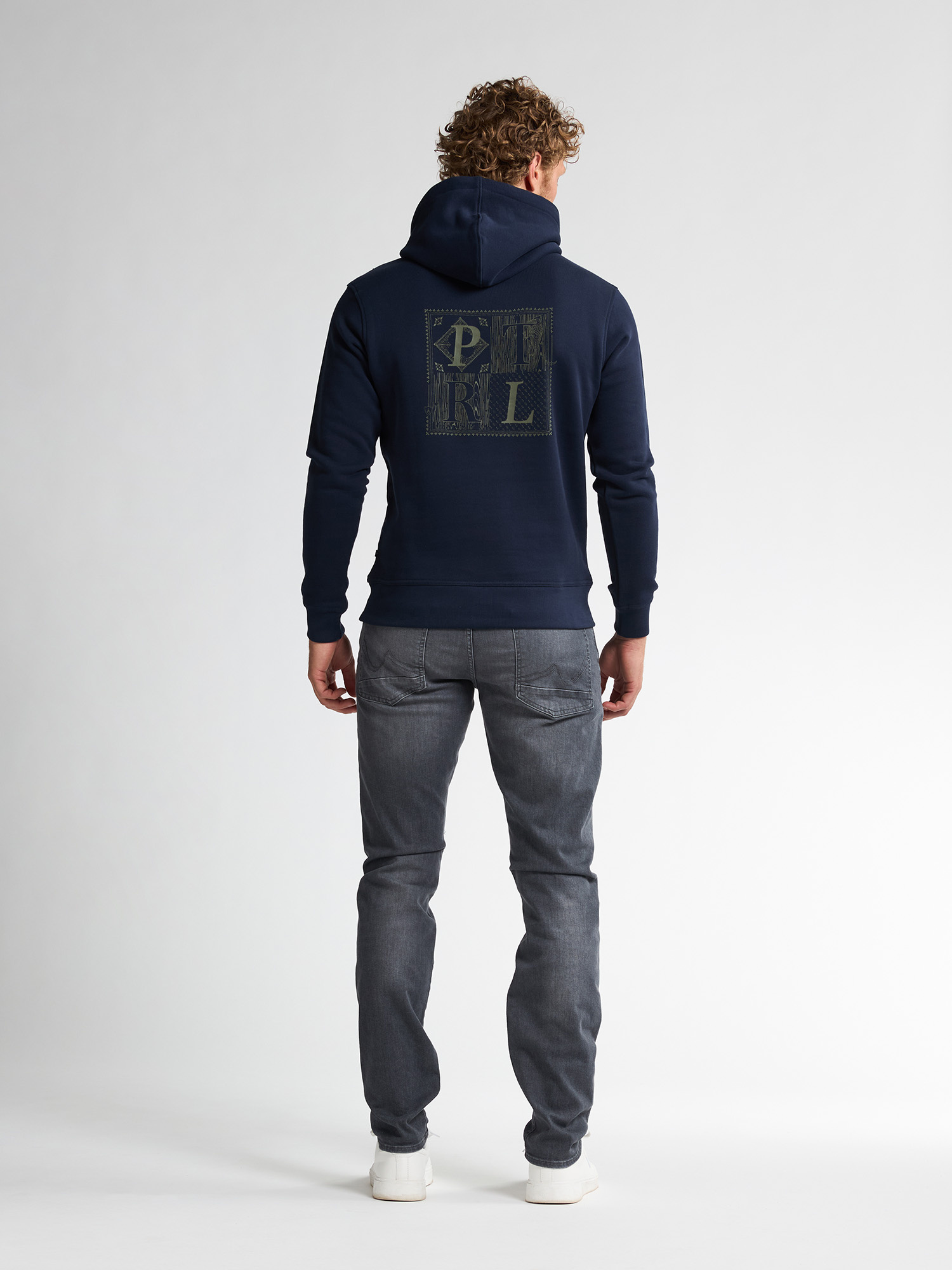 M-3050-SWH377 (5090 DEEP CAPRI )