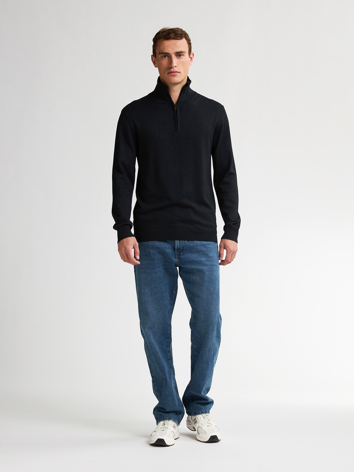 M-3050-KWC207 (9111 Deep Black)