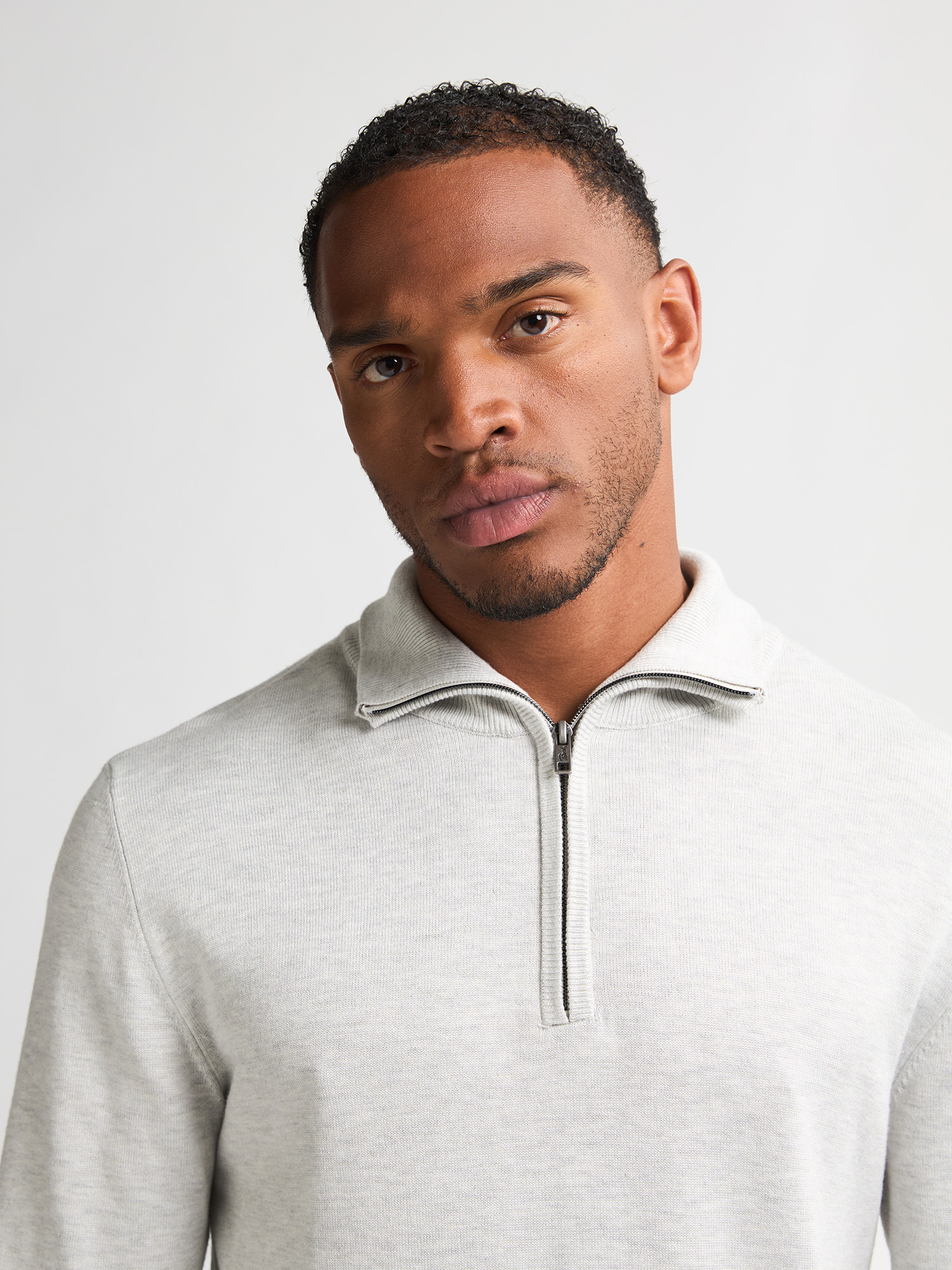 M-3050-KWC207 (0009 Antique White)