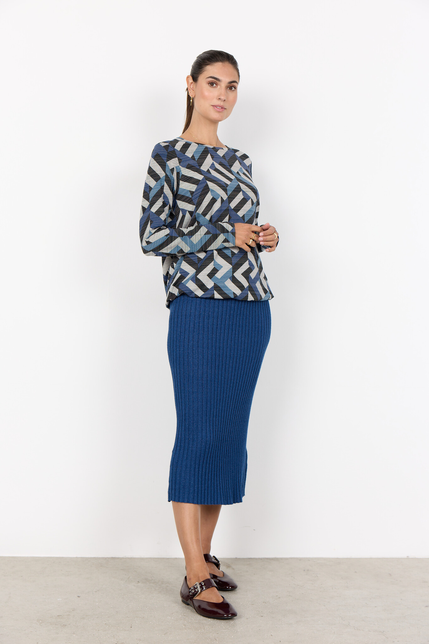 SC-GALINA 64 (6832C)